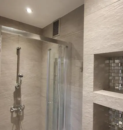 Modern Apartament